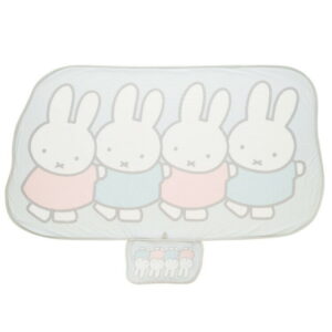冷感ダイカットブランケット　ミッフィー なかよく並んで